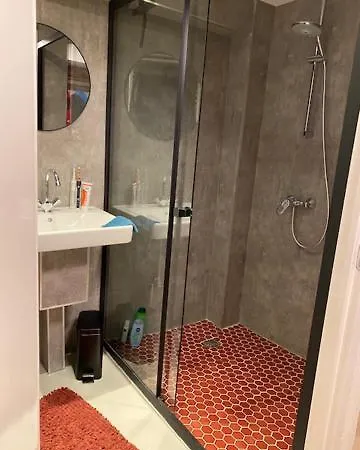 't Grote Egeltje Xl 220 샬레 더뷔